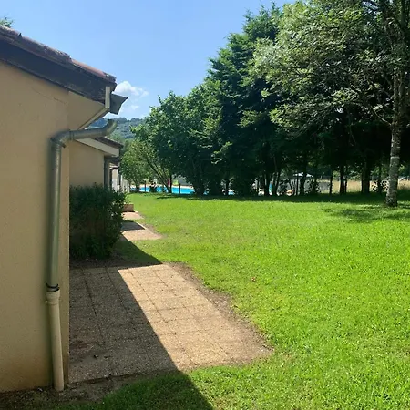 Сasa de vacaciones Maison De Campagne A Leyme Avec Piscine Partagee *